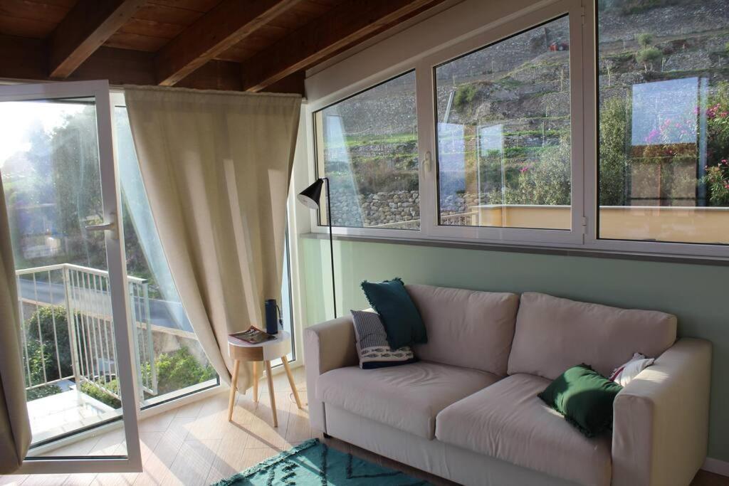Appartamento Romantico Con Piscina แชร์โว ภายนอก รูปภาพ