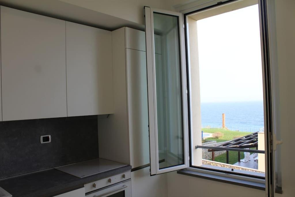 Appartamento Romantico Con Piscina แชร์โว ภายนอก รูปภาพ