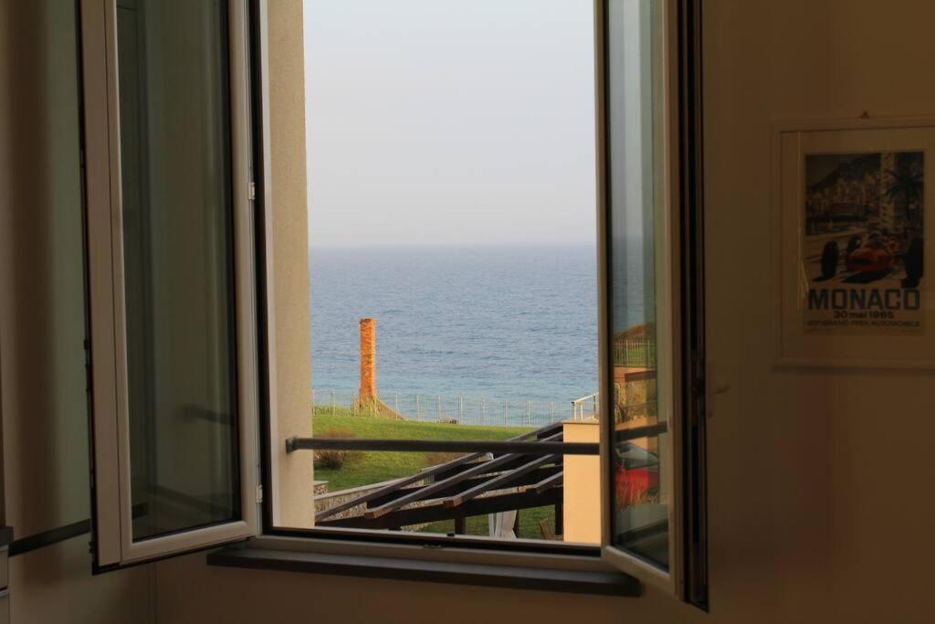 Appartamento Romantico Con Piscina แชร์โว ภายนอก รูปภาพ
