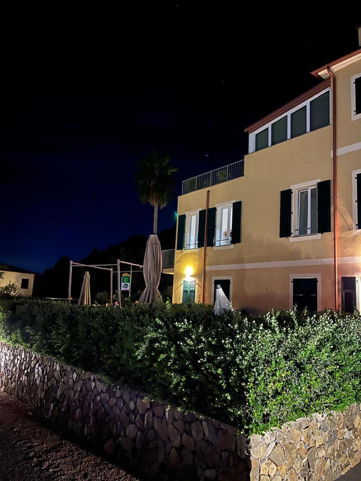 Appartamento Romantico Con Piscina แชร์โว ภายนอก รูปภาพ